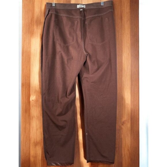 Abercrombie & Fitch ‘90s Straight Ultra High Rise Vegan Leather Pants - Size 18 - Picture 15 of 16